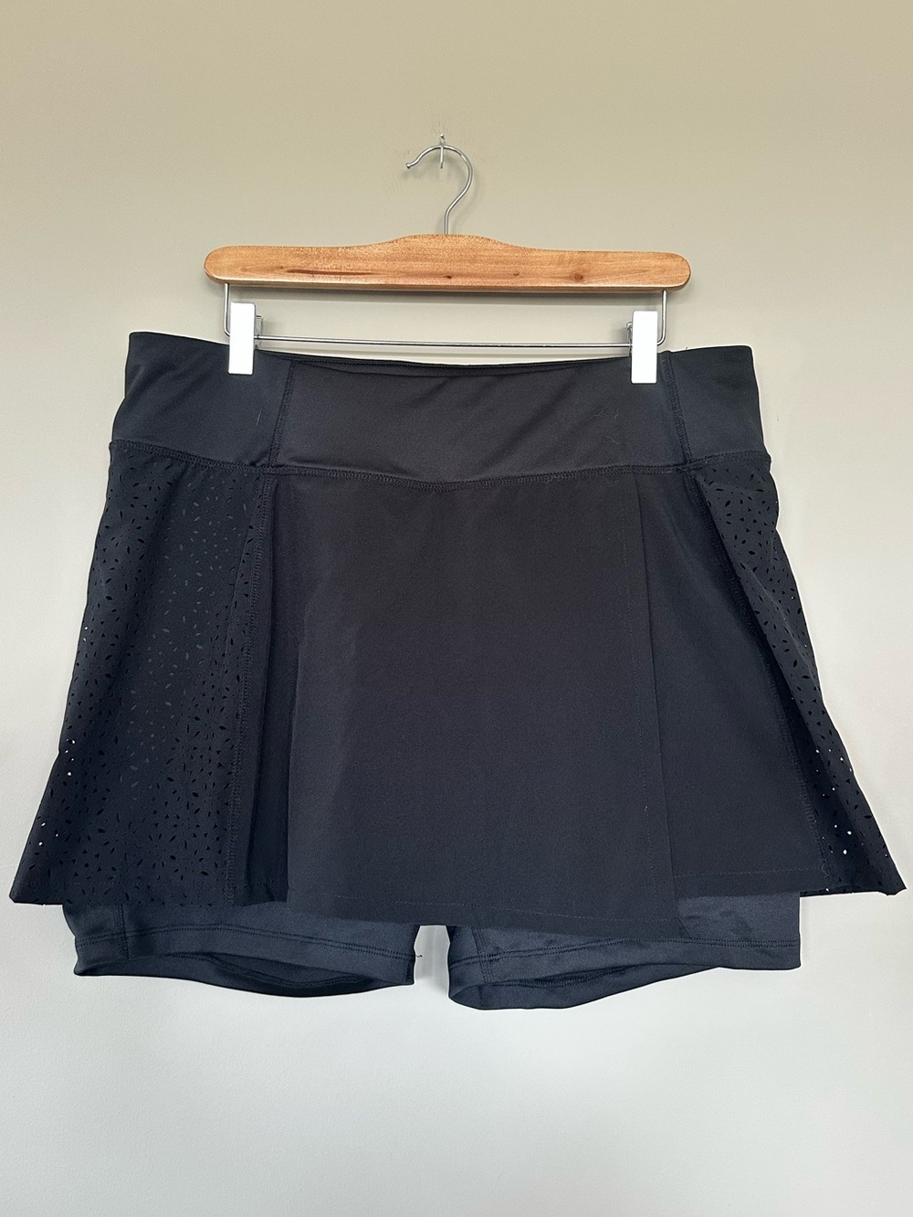 Joe Fresh Active Black Performance Skort